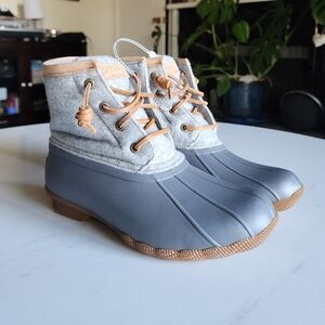 Sperry Top Sider Womens Grey Duck Boot Size 5.5